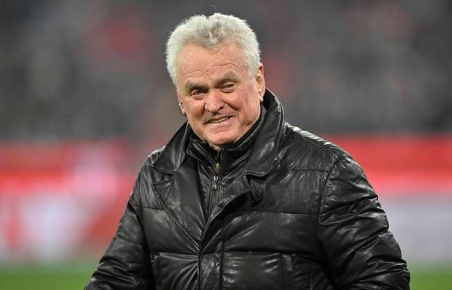 ehemaliger Nationaltorwart Torwart Sepp Maier FC Bayern Muenchen vs TSG 1899 Hoffenheim 12.01.2024 DFL REGULATIONS PROHIBIT ANY USE OF PHOTOGRAPHS AS IMAGE SEQUENCES AND OR QUASI-VIDEO FC Bayern Muenchen vs TSG 1899 Hoffenheim