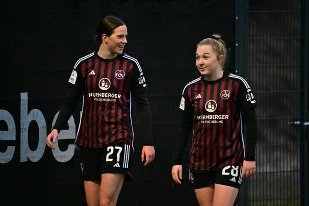 13.01.2024 - Fussball Frauen Frauenfussball - Saison 2023 2024 - Testspiel Freundschaftsspiel Vorbereitungsspiel : 1. FC Nürnberg FCN ( Clubfrauen Club ) - Sparta Prag Praha - - xwoxzix - Lara Schmidt (27, 1. FC Nürnberg FCN ) Madeleine Steck (28, 1. FC Nürnberg FCN )