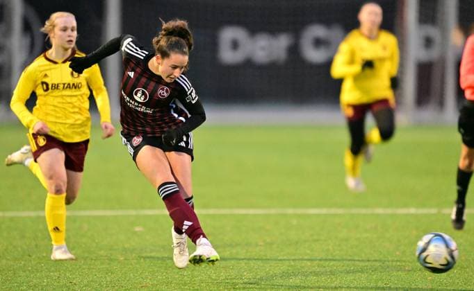 13.01.2024 - Fussball Frauen Frauenfussball - Saison 2023 2024 - Testspiel Freundschaftsspiel Vorbereitungsspiel : 1. FC Nürnberg FCN ( Clubfrauen Club ) - Sparta Prag Praha - - xwoxzix - Elena Mühlemann Muehlemann (14, 1. FC Nürnberg FCN )