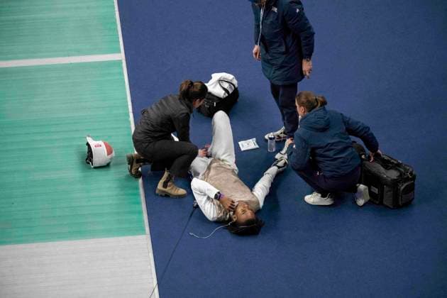 Sport Themen der Woche KW02 Sport Bilder des Tages Mazars Challenge International - Paris Fencing Match (FOIL) between Maxime Pauty and Enzo Lefort during the Mazars Challenge International de Paris fencing on January 13, 2024. Photo by Eliot Blondet ABACAPRESS.COM Paris France  Copyright: xBlondetxEliot ABACAx