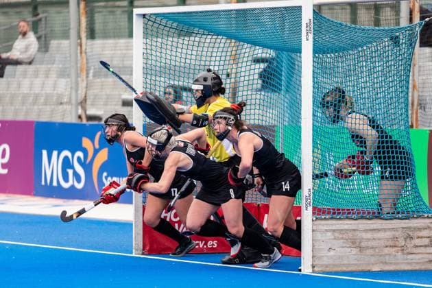 FIH Hockey Olympia Qualifikation 2024 Valencia Frauen: Großbritannien - Kanada; Valencia Spanien, 13.01.2024 Das kanadische Tor Feldhockey Olympia Qualifikation Damen, Großbritannien gegen Kanada in Valencia (Spanien) am 13.01.2024 Copyright: xBEAUTIFULxSPORTS Meurerx