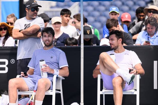 Cameron Norrie (GBR) and Stan Wawrinka (SUI) during a practice session Australian Open, Day One, Tennis, Melbourne Park, Melbourne, Australia - 14 Jan 2024  Copyright: xJamesxGourley Shutterstockx 14297568n