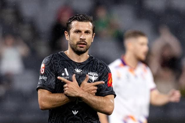 SYDNEY, AUSTRALIA - JANUARY 14: Kosta Barbarouses of Wellington Phoenix celebrates his goal during the A-League men™s football match between Perth Glory and Wellington Phoenix at CommBank Stadium on January 14, 2024 in Sydney, Australia. (Photo by Damian Briggs Speed Media Icon Sportswire) SOCCER: JAN 14 A-League men™s - Perth Glory v Wellington Phoenix EDITORIAL USE ONLY Icon2401140370