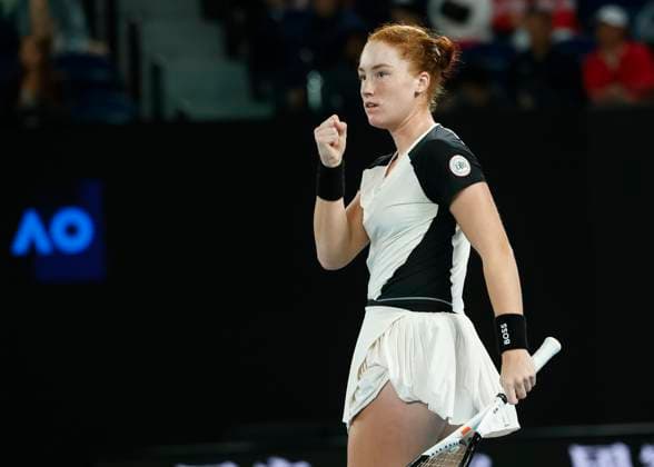 Ella Seidel macht die Faust und jubelt,Jubel, Freude,Emotion Australian Open 2024, Melbourne Park, Melbourne, Victoria, Australia. Copyright: xJuergenxHasenkopfx