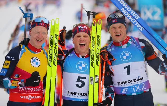 Bilder des Jahres 2024, Sport 01 Januar Sport Themen der Woche KW02 Sport Bilder des Tages BIATHLON - IBU WC Ruhpolding RUHPOLDING,GERMANY,14.JAN.24 - BIATHLON - IBU World Cup, 12.5km pursuit, men. Image shows the rejoicing of Johannes Thingnes Boe, Johannes Dale-Skjevdal and Vetle Sjaastad Christiansen (NOR).  GEPAxpictures xThomasxBachun