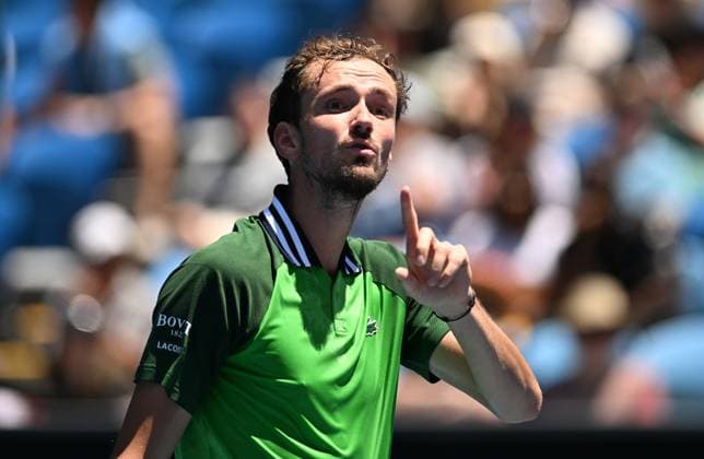 TENNIS AUSTRALIAN OPEN, Daniil Medvedev of Russia gestures during his first round match against Terence Atmane of France on Day 2 of the 2024 Australian Open at Melbourne Park in Melbourne, Monday, January 15, 2024. ( NO ARCHIVING, EDITORIAL USE ONLY, NO USE IN BOOKS WITHOUT CONSENT MELBOURNE VICTORIA AUSTRALIA  Copyright: xLUKASxCOCHx 20240115001889169849