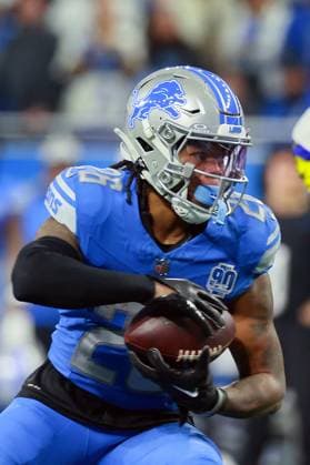 Minnesota Vikings vs Detroit Lions Detroit Lions running back Jahmyr Gibbs (26) carries the ball during an NFC Wildcard Playoffs game between the Detroit Lions and the Los Angeles Rams in Detroit, Michigan USA, on Sunday, January 14, 2024. Detroit Michigan United States  Copyright: xAmyxLemusx originalFilename:lemus-minnesot240114_npjNA.jpg