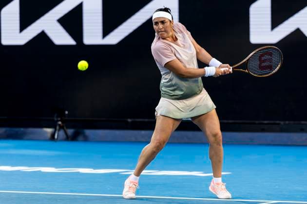 MELBOURNE, VIC - JANUARY 15: Ons Jabeur of Tunisia in action during Round 1 of the 2024 Australian Open on January 15 2024, at Melbourne Park in Melbourne, Australia. (Photo by Jason Heidrich Icon Sportswire) TENNIS: JAN 15 Australian Open EDITORIAL USE ONLY Icon240115181