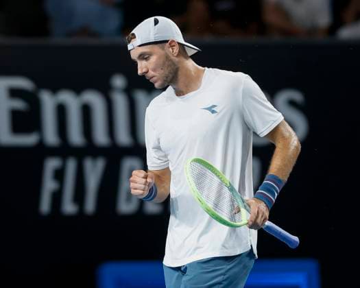 Jan-Lennard Struff (GER) macht die Faust und jubelt,Jubel,Freude,Emotion, Australian Open 2024, Melbourne Park, Melbourne, Victoria, Australia. Copyright: xJuergenxHasenkopfx