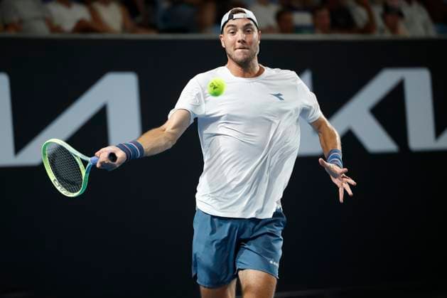 Jan-Lennard Struff (GER), Australian Open 2024, Melbourne Park, Melbourne, Victoria, Australia. Copyright: xJuergenxHasenkopfx