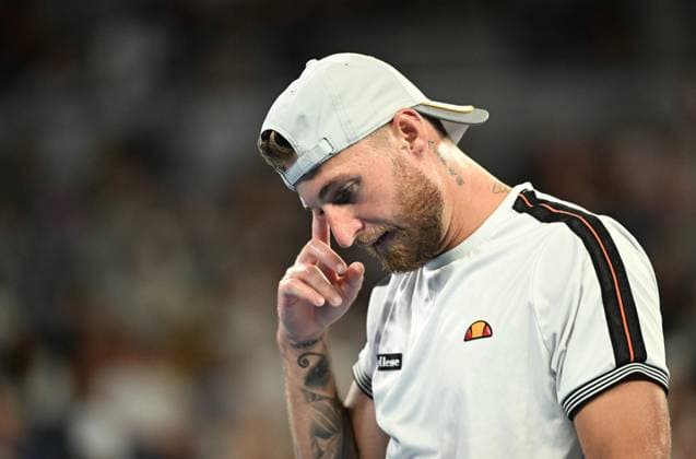 TENNIS AUSTRALIAN OPEN, Omar Jasika of Australia reacts during his first round match against Hubert Hurkacz of Poland on Day 2 of the 2024 Australian Open at Melbourne Park in Melbourne, Monday, January 15, 2024. ( NO ARCHIVING, EDITORIAL USE ONLY, NO USE IN BOOKS WITHOUT CONSENT MELBOURNE VICTORIA AUSTRALIA  Copyright: xJAMESxROSSx 20240115001889275783