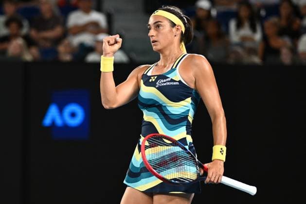 TENNIS AUSTRALIAN OPEN, Caroline Garcia of France reacts during her first round match against Naomi Osaka of Japan on Day 2 of the 2024 Australian Open at Melbourne Park in Melbourne, Monday, January 15, 2024. ( NO ARCHIVING, EDITORIAL USE ONLY, NO USE IN BOOKS WITHOUT CONSENT MELBOURNE VICTORIA AUSTRALIA  Copyright: xJOELxCARRETTx 20240115001889286885