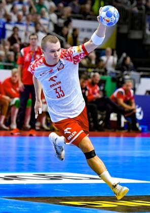 15.01.2024, xlakx, Handball - EHF Handball EM 2024, Polen - Färöer emspor, v.l. Jakub Szyszko (Poland 33) Berlin