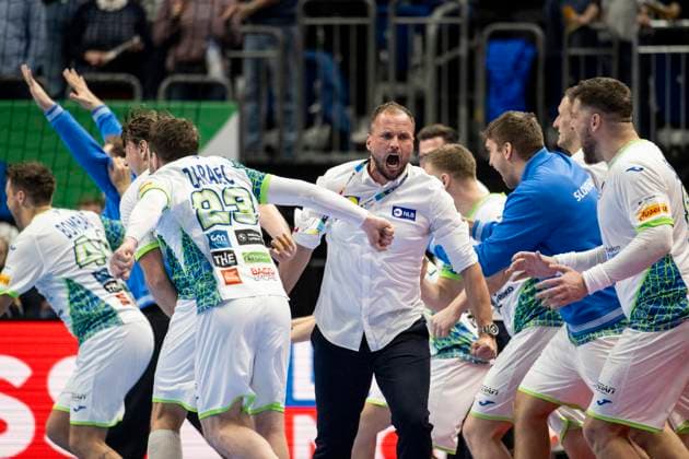 15.01.2024 - Handball - Herren - EHF - EM 2024 - Norwegen - Slowenien Uros Zorman (Trainer, Slowenien) Berlin Mercedes-Benz Arena Berlin Berlin Deutschland KlausTrotter-20240115-6989