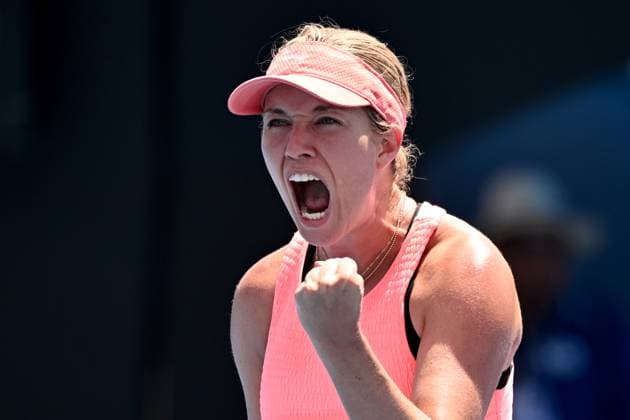 TENNIS AUSTRALIAN OPEN, Danielle Collins of the USA reacts during her match against Angelique Kerber of Germany on Day 3 of the 2024 Australian Open at Melbourne Park in Melbourne, Tuesday, January 16, 2024. ( NO ARCHIVING, EDITORIAL USE ONLY, NO USE IN BOOKS WITHOUT CONSENT MELBOURNE VICTORIA AUSTRALIA  Copyright: xJAMESxROSSx 20240116001889627336