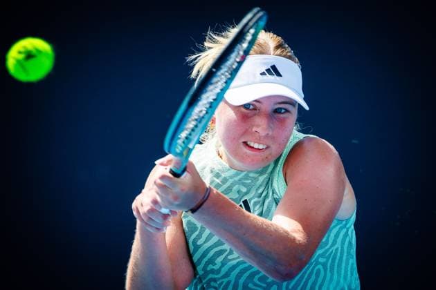 Clara Tauson WTA, Tennis Damen 96) pictured in action during a tennis match between Belgian Minnen and Danish Tauson, in round 1 of the women s singles tournament at the Australian Open Grand Slam, Tuesday 16 January 2024 in Melbourne Park, Melbourne, Australia. The 2024 edition of the Australian Grand Slam takes place from January 14th to January 28th. PATRICKxHAMILTON  x84084154x