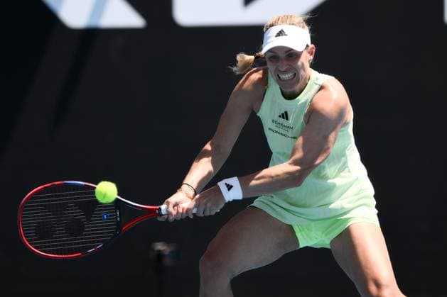 Angelique Kerber (GER) during her first round match Australian Open, Day Two, Tennis, Melbourne Park, Melbourne, Australia - 16 Jan 2024  Copyright: xJamesxGourley Shutterstockx 14302243dd