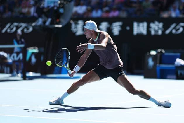Holger Rune of Denmark in action Australian Open, Day Three, Tennis, Melbourne Park, Melbourne, Australia - 16 Jan 2024  Copyright: xEllaxLing Shutterstockx 14297583r