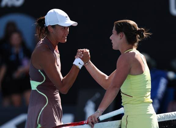 (240116) -- MELBOURNE, Jan. 16, 2024 -- Emma Navarro (R) of the United States greets Wang Xiyu of China after their women s singles 1st round match at Australian Open tennis tournament in Melbourne, Australia, Jan. 16, 2024. ) (SP)AUSTRALIA-MELBOURNE-TENNIS-AUSTRALIAN OPEN MaxPing 