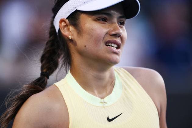Emma Raducanu (GBR) during her first round match Australian Open, Day Three, Tennis, Melbourne Park, Melbourne, Australia - 16 Jan 2024  Copyright: xJamesxGourley Shutterstockx 14297584dq