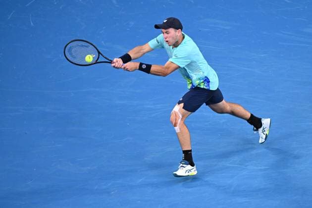 TENNIS AUSTRALIAN OPEN, Dominik Koepfer of Germany in action during his round 1 match against Alexander Zverev of Germany on Day 3 of the 2024 Australian Open at Melbourne Park in Melbourne, Tuesday, January 16, 2024. ( NO ARCHIVING, EDITORIAL USE ONLY, NO USE IN BOOKS WITHOUT CONSENT MELBOURNE VICTORIA AUSTRALIA  Copyright: xJOELxCARRETTx 20240116001889704099