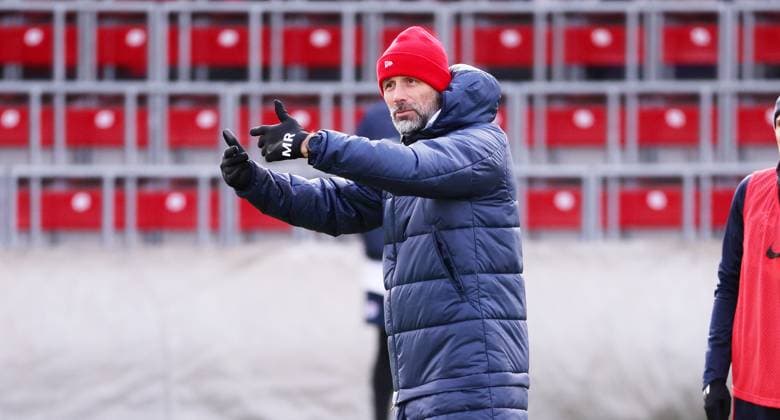 Sport Themen der Woche KW03 Sport Bilder des Tages RB Leipzig - Training Bundesliga Leipzig, 16.01.2023, Red Bull Trainingszentrum am Cottaweg, Akademie, Fussball, Rasenballsport Leipzig, Training RB Leipzig, Im Bild; Trainer Marco Rose, RB Leipzig , *** RB Leipzig training Bundesliga Leipzig, 16 01 2023, Red Bull training center at Cottaweg, Academy, Football, Rasenballsport Leipzig, Training RB Leipzig, In the picture coach Marco Rose, RB Leipzig ,