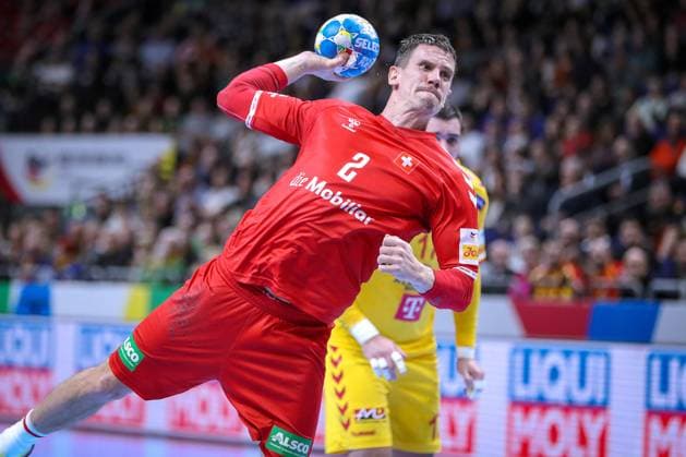 16.01.2024, EHF EURO 2024, Männer Europameisterschaft Handball, Mercedes-Benz-Arena in Berlin, Schweiz - Nordmazedonien: Andy Schmid (Schweiz) Berlin Deutschland