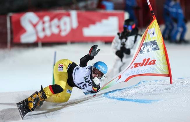 Bilder des Jahres 2024, Sport 01 Januar Sport Themen der Woche KW03 Sport Bilder des Tages SNOWBOARD - FIS WC Bad Gastein BAD GASTEIN,AUSTRIA,16.JAN.24 - SNOWBOARD - FIS World Cup, parallel slalom, women. Image shows Salome Jansing (GER).  GEPAxpictures xWolfgangxGrebien
