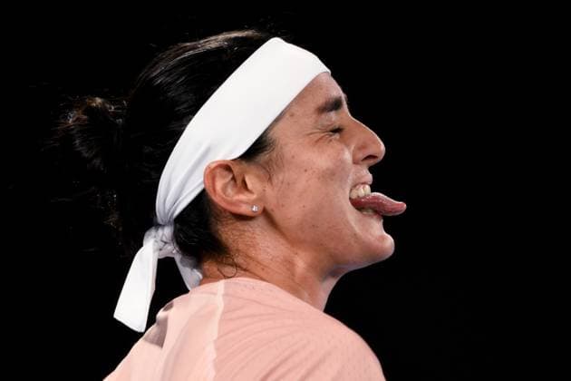 Ons Jabeur (TUN) reacts during her second round match Australian Open, Day Four, Tennis, Melbourne Park, Melbourne, Australia - 17 Jan 2024  Copyright: xJamesxGourley Shutterstockx 14297589m