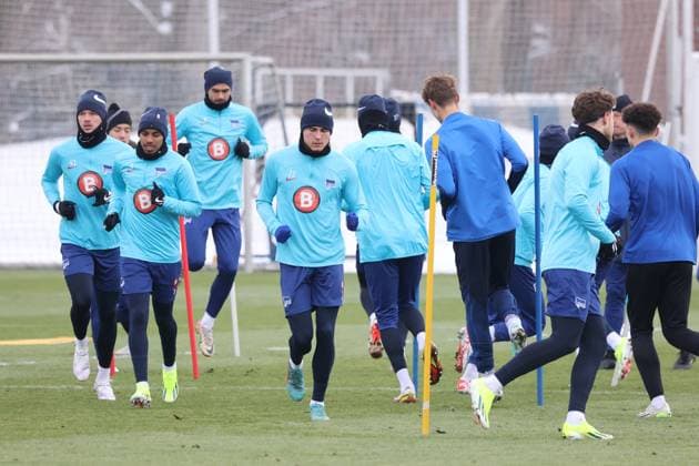 DEU, DFL, 2. FBL Hertha BSC, Training, 17.01.2024, Sportforum, Berlin, DEU, DFL, 2. FBL Hertha BSC, Training, im Bild Hertha-Spielerkreis DFL - regulations prohibit any use of Photographs as image sequences and or quasi-video Foto: Juergen Engler nordphoto GmbH