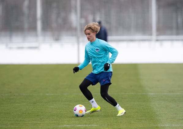 Fussball, Herren, Saison 2023 24, 2. Bundesliga, Hertha BSC, Training, Lukas Michelbrink (Hertha BSC), 17.01. 2024,