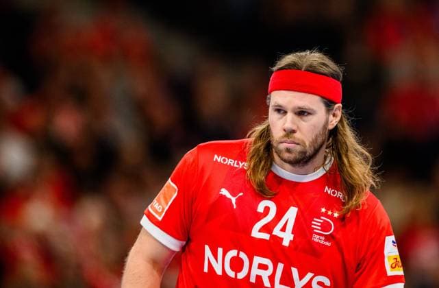240117 Mikkel Hansen of Denmark during the EHF European Handball Championship between Denmark and the Netherlands on January 17, 2024 in Hamburg. Photo: Ludvig Thunman BILDBYRAN kod LT LT0582 handball handboll handball handbolls-em 2024 danmark denmark nederländerna netherlands ehf european handball championship denmark danmark day 7 bbeng Copyright: LUDVIGxTHUNMAN BB240117LT102