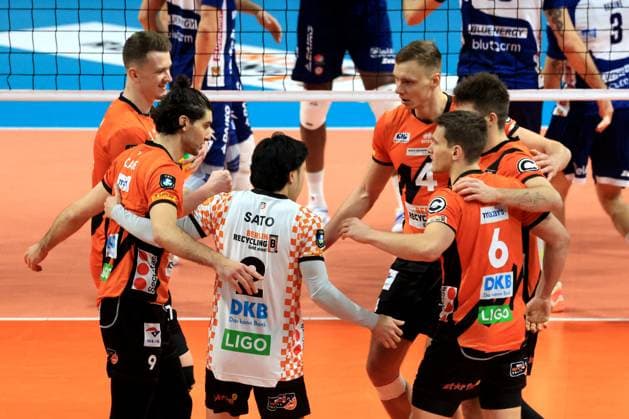 DEU, Europapokal, BR Volleys vs. Piacenza, 17.01.2024, Max-Schmeling-Halle, Berlin, DEU, Europapokal, BR Volleys vs. Piacenza, im Bild BR Volleys-Spielerkreis Foto: Juergen Engler nordphoto GmbH