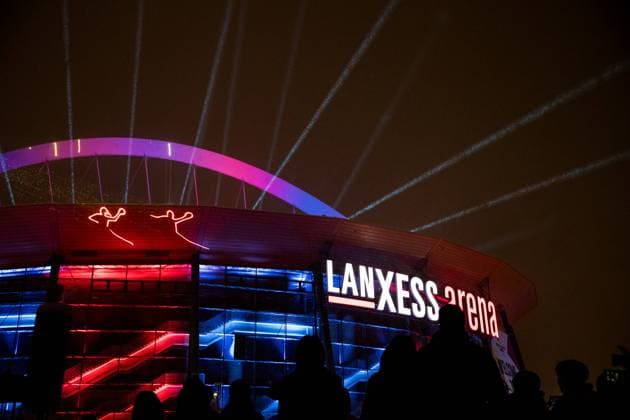 MEN’S EHF EURO 2024: Pressekonferenz mit Oberbürgermeisterin Henriette Reker und Ministerpräsident Hendrik Wüst mit Eröffnung der Illumination der LanxessArena; 17.01.2024 Illumination der LANXESS arena zur Handball Europameisterschaft 2024 MEN’S EHF EURO 2024: Pressekonferenz mit Oberbürgermeisterin Henriette Reker und Ministerpräsident Hendrik Wüst mit Eröffnung der Illumination der LANXESS arena, LANXESS arena, Köln am 17.01.2024 *** MENS EHF EURO 2024 Press conference with Lord Mayor Henriette Reker and Minister President Hendrik Wüst with the opening of the illumination of the LanxessArena 17 01 2024 Illumination of the LANXESS arena for the European Handball Championship 2024 MENS EHF EURO 2024 Press conference with Lord Mayor Henriette Reker and Minister President Hendrik Wüst with the opening of the illumination of the LANXESS arena, LANXESS arena, Cologne on 17 01 2024 Copyright: xBEAUTIFULxSPORTS Wunderlx