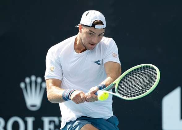 Sport Bilder des Tages Jan-Lennard Struff, Australian Open 2024, Melbourne Park, Melbourne, Victoria, Australia. Copyright: xJuergenxHasenkopfx