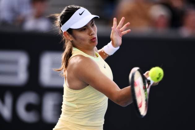 Emma Raducanu (GBR) during her second round match Australian Open, Day Five, Tennis, Melbourne Park, Melbourne, Australia - 18 Jan 2024  Copyright: xJamesxGourley Shutterstockx 14305075bd