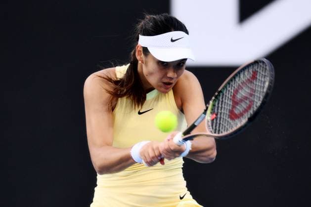 Emma Raducanu (GBR) during her second round match Australian Open, Day Five, Tennis, Melbourne Park, Melbourne, Australia - 18 Jan 2024  Copyright: xJamesxGourley Shutterstockx 14305075dc