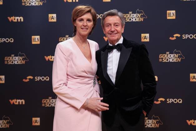 240118 Gala Gouden Schoen 2024 Willy Sommers and Cindy De Meyer pictured during the 70 th men edition of the Goldens Shoe Award ceremony and the 8 th Women s edition. The Golden Shoe , Gouden Schoen , Soulier d™Or is an award for the best soccer player of the Belgian Jupiler Pro League championship during the year 2023. The female award is for the best Belgian female player of 2023. On Thursday 18 January 2024 in Antwerp , BELGIUM . (Photo by Frank Abbeloos & Stijn Audooren Isosport) ANTWERP BELGIUM  Copyright: xx 430714