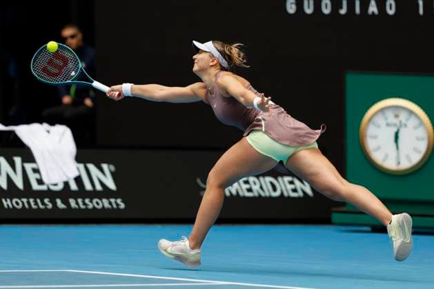 Paula Badosa, Australian Open 2024, Melbourne Park, Melbourne, Victoria, Australia. Copyright: xJuergenxHasenkopfx