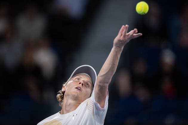 (240119) -- MELBOURNE, Jan. 19, 2024 -- Emil Ruusuvuori of Finland serves during the men s singles second round match between Daniil Medvedev of Russia and Emil Ruusuvuori of Finland at the Australian Open tennis tournament in Melbourne, Australia, Jan. 18, 2024. (Photo by Xinhua) (SP)AUSTRALIA-MELBOURNE-TENNIS-AUSTRALIAN OPEN HuxJingchen 