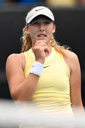 Mirra Andreeva during her third round match Australian Open, Day Five, Tennis, Melbourne Park, Melbourne, Australia - 19 Jan 2024  Copyright: xJamesxGourley Shutterstockx 14306728dj