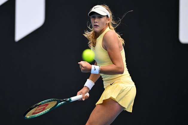 Mirra Andreeva during her third round match Australian Open, Day Five, Tennis, Melbourne Park, Melbourne, Australia - 19 Jan 2024  Copyright: xJamesxGourley Shutterstockx 14306728df