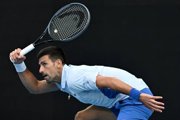 TENNIS AUSTRALIAN OPEN, Novak Djokovic of Serbia in action during his 3rd round match against Tomas Martin Etcheverry of Argentina on Day 6 of the 2024 Australian Open at Melbourne Park in Melbourne, Friday, January 19, 2024. ( NO ARCHIVING, EDITORIAL USE ONLY, NO USE IN BOOKS WITHOUT CONSENT MELBOURNE VICTORIA AUSTRALIA  Copyright: xJAMESxROSSx 20240119001890913126