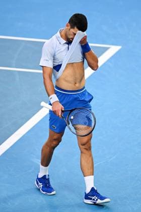 Novak Djokovic (SRB) during his third round match Australian Open, Day Six, Tennis, Melbourne Park, Melbourne, Australia - 19 Jan 2024  Copyright: xJamesxGourley Shutterstockx 14306114w