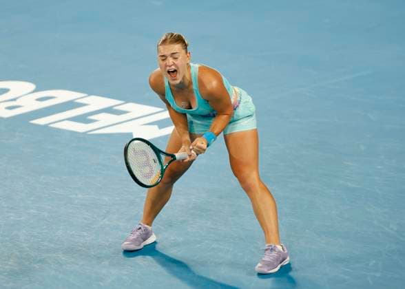 Maria Timofeeva (RUS) macht die Faust und jubelt, Jubel, Freude, Emotion, Australian Open 2024, Melbourne Park, Melbourne, Victoria, Australia. Copyright: xJuergenxHasenkopfx