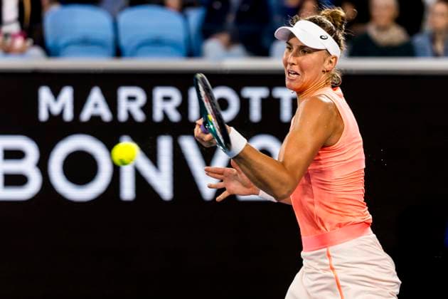 MELBOURNE, VIC - JANUARY 19: Beatriz Haddad Maia of Brazil in action during the 3rd round of the 2024 Australian Open on January 19 2024, at Melbourne Park in Melbourne, Australia. (Photo by Jason Heidrich Icon Sportswire) TENNIS: JAN 19 Australian Open EDITORIAL USE ONLY Icon240119224