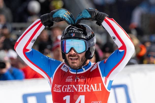Bilder des Jahres 2024, Sport 01 Januar Sport Themen der Woche KW03 Sport Bilder des Tages Jubel und Freude beim Sieger Cyprien Sarrazin (FRA). Oesterreich, Kitzbuehel, 19.01.2024, Ski Alpin, 84. Hahnenkamm Rennen 2024, Saison 2023 2024,6th Men s Downhill, Hahnenkamm, Streif Foto: A2 Bildagentur Peter Hartenfelser *** Cheers and joy at the winner Cyprien Sarrazin FRA Austria, Kitzbuehel, 19 01 2024, Alpine Skiing, 84 Hahnenkamm Race 2024, Season 2023 2024,6th Men s Downhill, Hahnenkamm, Streif Photo A2 Bildagentur Peter Hartenfelser