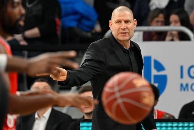 BAMBERG 19.01.2024 --- Basketball ---- easycredit 1. Basketball Bundesliga ---- 17. Spieltag: Bamberg Baskets vs Ratiopharm Ulm --- Headcoach Oren Amiel (Brose Bamberg) --- Foto: Hans-Martin Issler isslerimages ---- Bamberg Baskets vs Ratiopharm Ulm