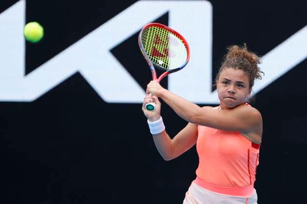 20th January 2024; Melbourne Park, Melbourne, Victoria, Australia; Australian Open Tennis Championship Day 7; Jasmine Paolini (ITA) in action during the round three singles match against Anna Blinkova  ActionPlus12599250 NaFoto