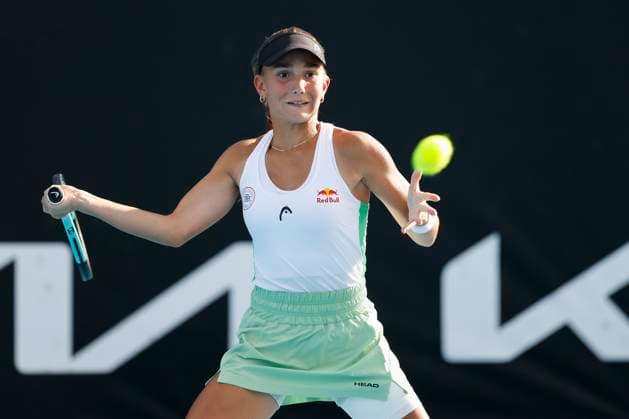 Julia Stusek, Maedchen Einzel GS, Australian Open 2024, Melbourne Park, Melbourne, Victoria, Australia. Copyright: xJuergenxHasenkopfx